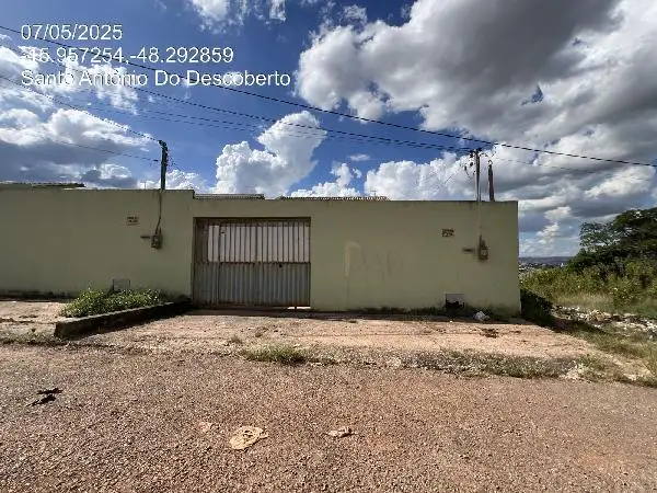Imóvel em leilão - QUADRA 4 (FRENTE COM A RUA DR RECALDE CUESTAS), N. SN, LT 08, VILA RAIO DE LUZ, SANTO ANTONIO DO DESCOBERTO, GO