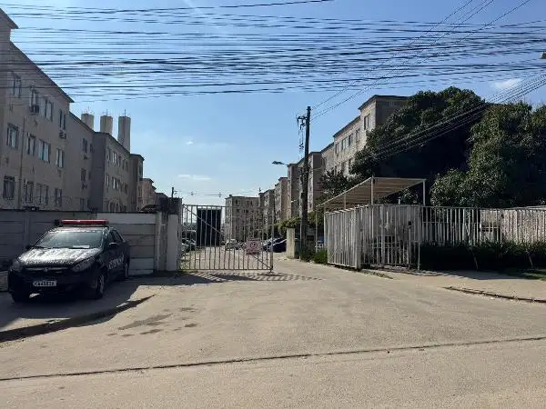 Imóvel em leilão - RUA DOS CAQUIZEIROS, N. 48, Apto 304, BL 09, LT 25, QD C, PAL 13020, COSMOS, RIO DE JANEIRO, RJ