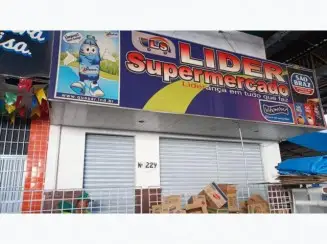 Comercial em leilão em Patos