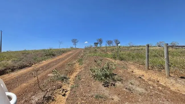 Terreno em leilão em Tiros