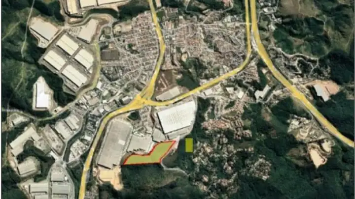 Terreno em leilão em Cajamar