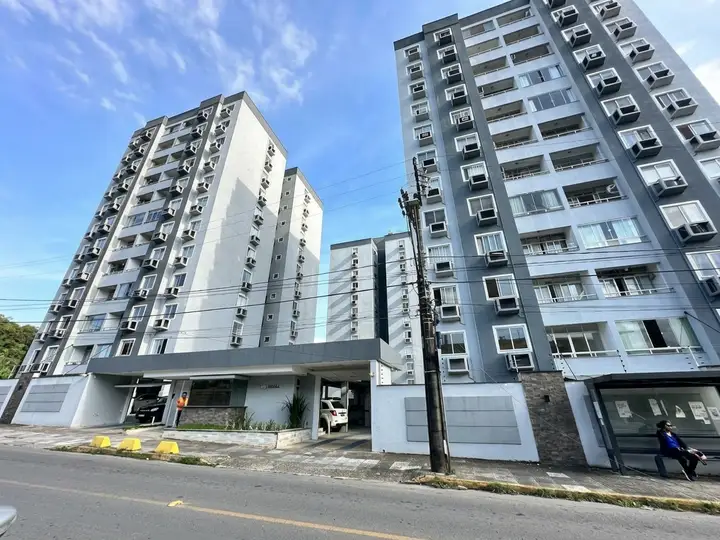 Apartamento em leilão em Joinville