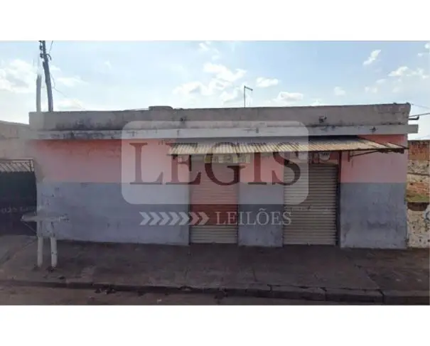 Comerciais em leilão em Lins