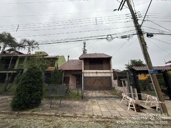 Imóvel em leilão - RUA LOLA DE OLIVEIRA, N. 170, LT 23 QD D1, PARQUE SANTA FE, PORTO ALEGRE, RS