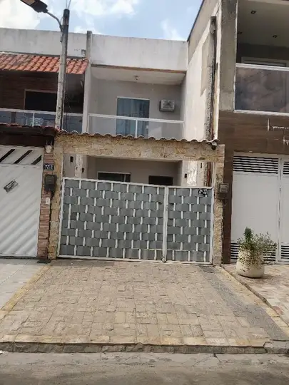 Imóvel em leilão - RUA MERCEDES TEIXEIRA LOPES, N. 82, TERRENO 11 QD C, VALVERDE, NOVA IGUACU, RJ