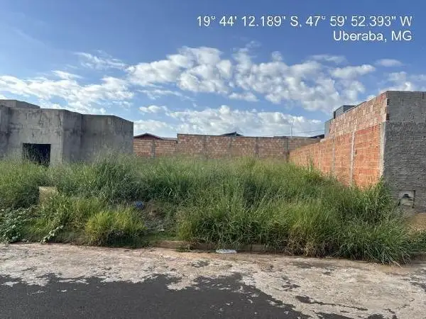 Imóvel em leilão - RUA ADEMAR DA SILVA, N. 3/84.522, QD B1 LT 14, LOTEAMENTO ILHA BELA, UBERABA, MG