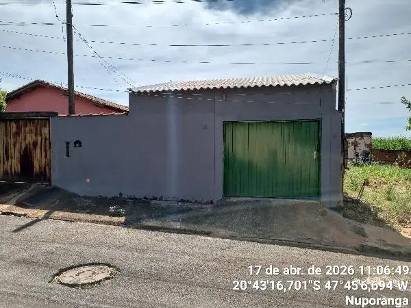 Casa em leilão em Nuporanga