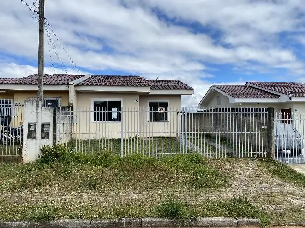 Casa em leilão em Contenda