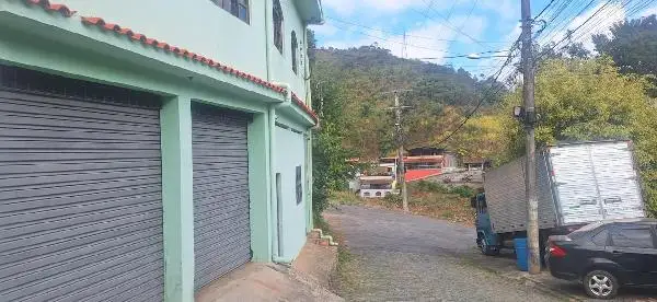 Imóvel em leilão - RUA ZAIR PIRES PIRAZZO, N. 52, CS 02, VILAGE, NOVA FRIBURGO, RJ