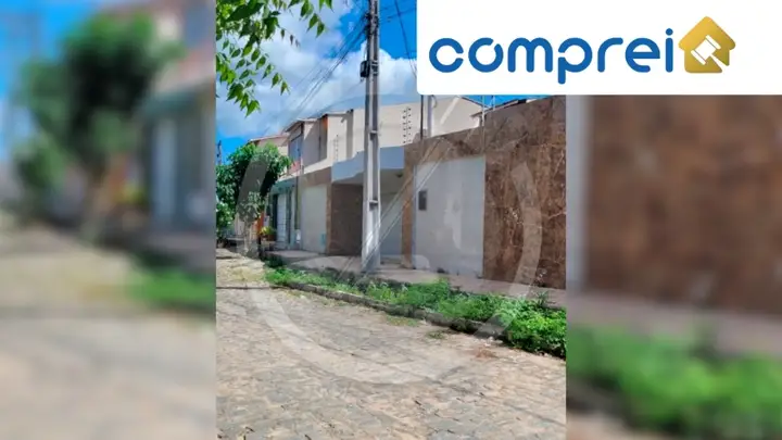 Lotes 13, 16, 17, 26 e 31, da quadra 07, e suas benfeitorias, no Loteamento Novo Caracara, Senador Pompeu/CE