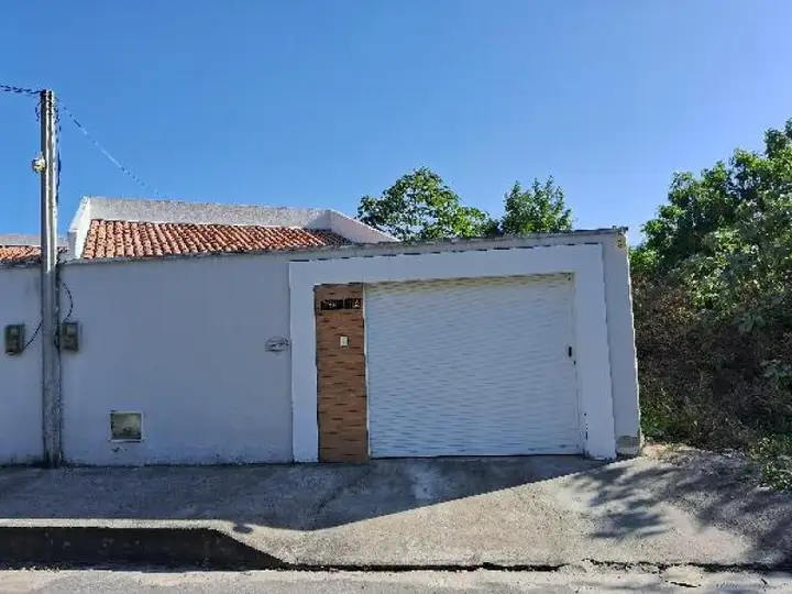 Casa em leilão em Horizonte