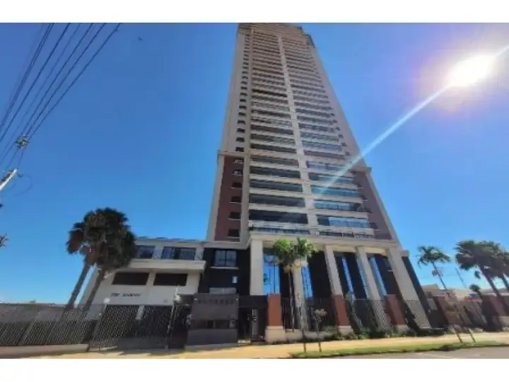 Apartamento em leilão em Jataí