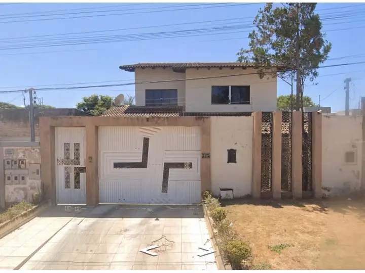 Casa em leilão em Luziânia