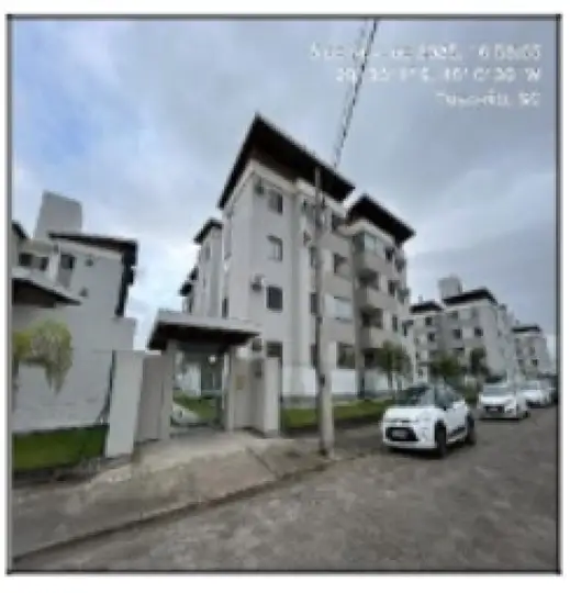 Apartamento em leilão em Tubarão