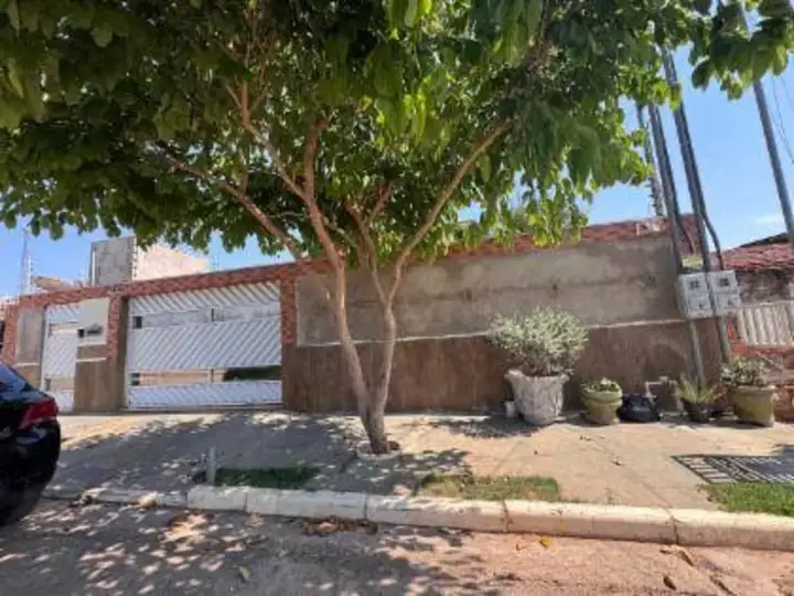 Casa em leilão em Cuiabá