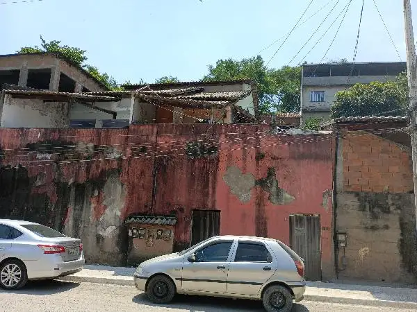 Casa em leilão em São Gonçalo