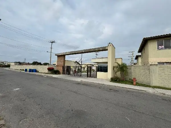 Apartamento em leilão em Cabo Frio