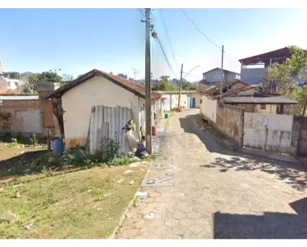 SÃO LOURENÇO/MG - Lote com 200,00m² no bairro Estação