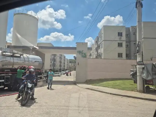 Imóvel em leilão - ESTRADA VELHA DE SANTA RITA, N. 1052, Apto 304, BL 17, LT 6A3, PONTO CHIC, NOVA IGUACU, RJ
