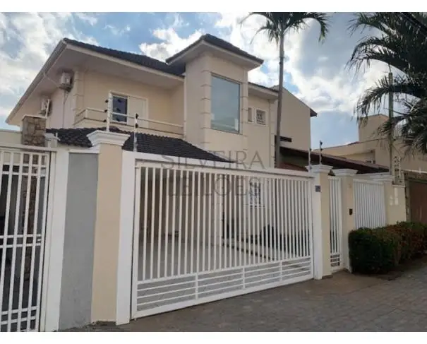 Residenciais em leilão em Campinas