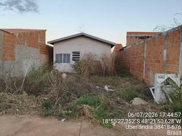 Imóvel em leilão - RUA WEBERSON ARANTES, N. 618, LOTE Nº 10 DA QUADRA Nº 02, MANSOUR III, UBERLANDIA, MG