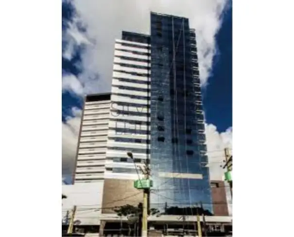 Comerciais em leilão em Santos