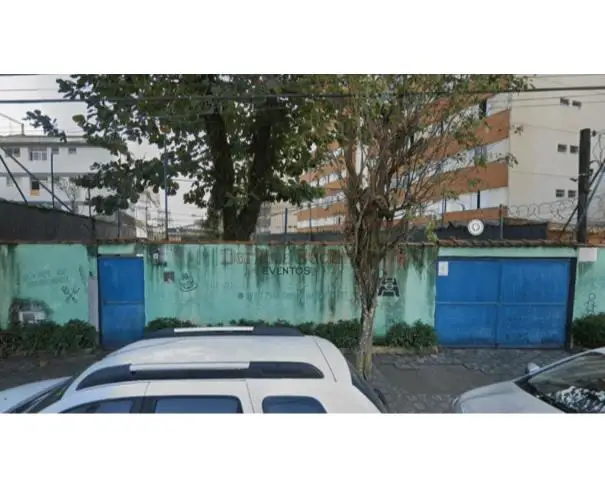 Comerciais em leilão em Santos
