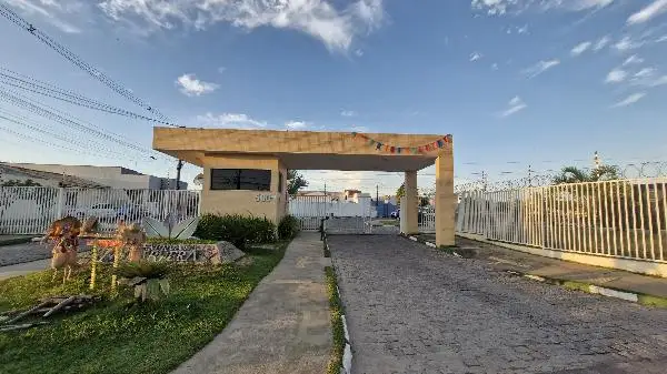 Casa em leilão em Feira de Santana