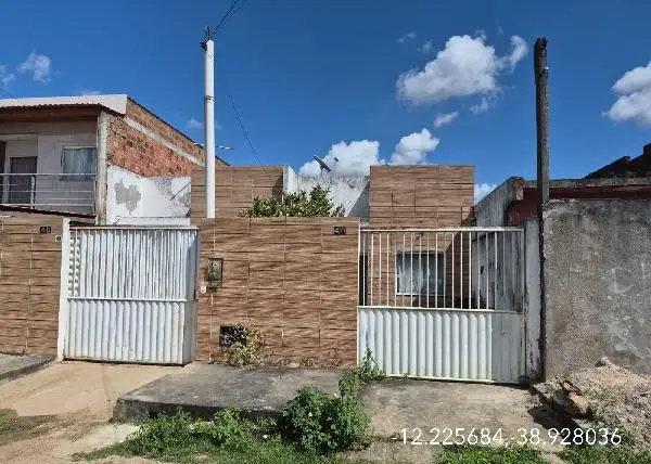 Casa em leilão em Feira de Santana