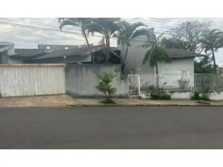 Casa em leilão em Cambé