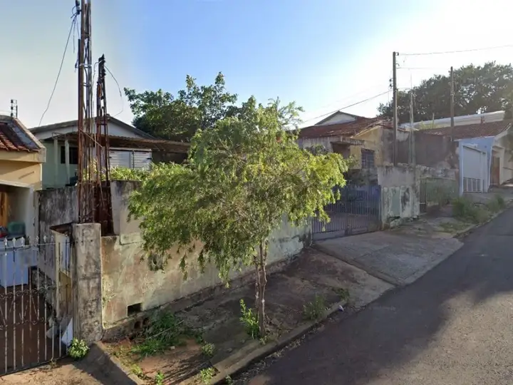 Casa em leilão em Marília