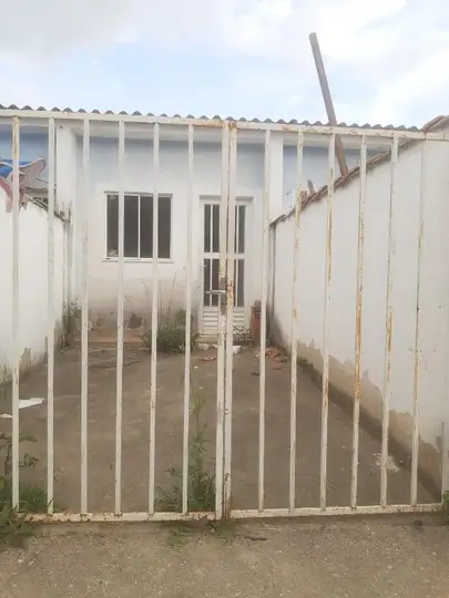 Casa em leilão em Nova Iguaçu