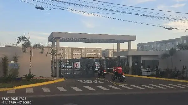 Imóvel em leilão - ESTRADA VICENTE CANUTO, N. 280, Apto 01, T 5 BL B, VITTA PARQ MANACAS, RIBEIRAO PRETO, SP