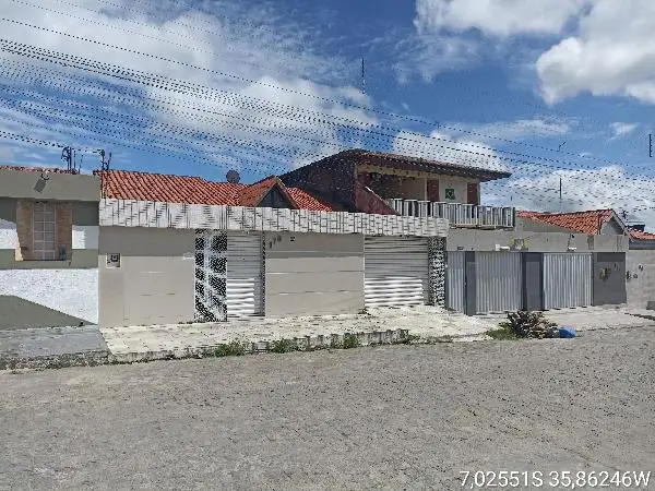 Casa em leilão em Esperança