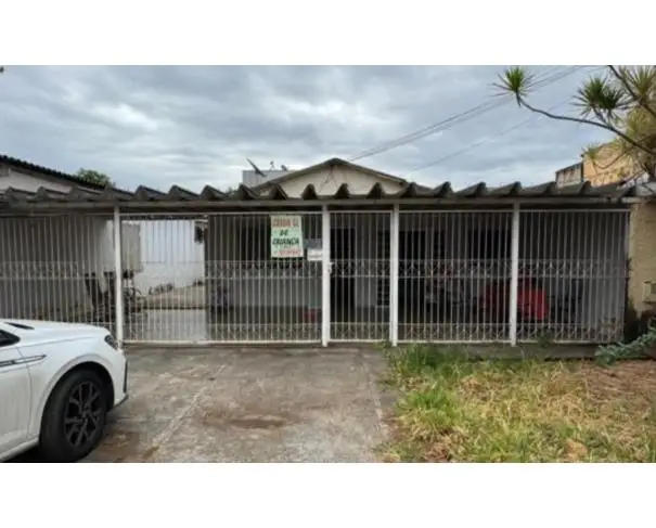 Goiânia/GO - Conjunto Morada Nova - Casa com 289m²