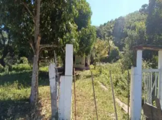 Casa em leilão em Magé