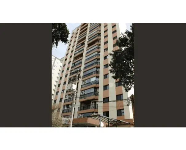 Comerciais em leilão em São Paulo