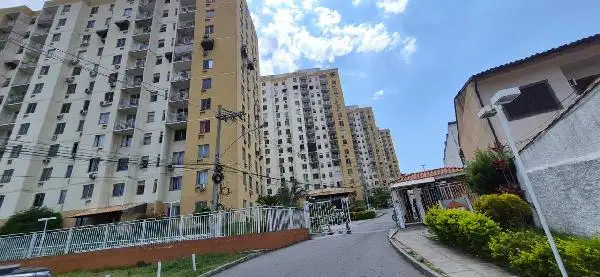 Imóvel em leilão - RUA CAROLINA FERREIRA, N. 192, Apto 506, BL 02, LT C, AREIA BRANCA, BELFORD ROXO, RJ