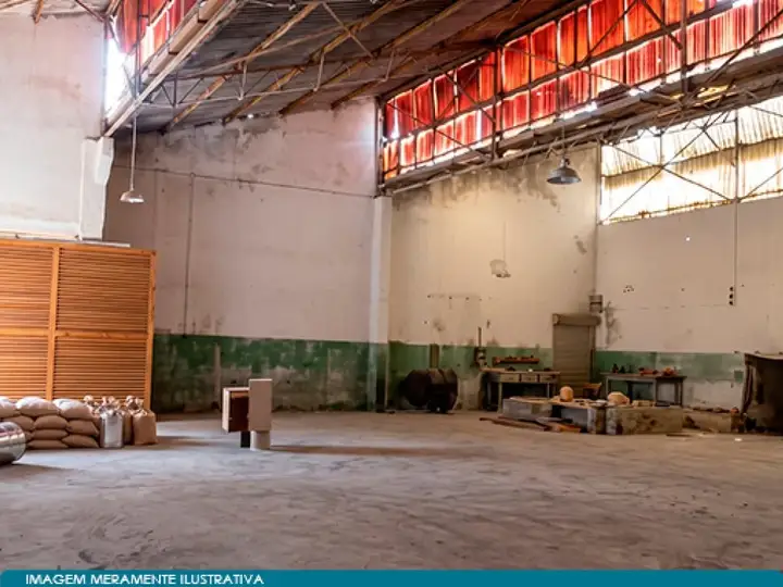 Galpão / Industrial em leilão em Diadema