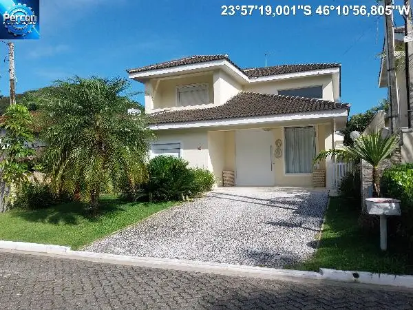 Casa em leilão em Guarujá