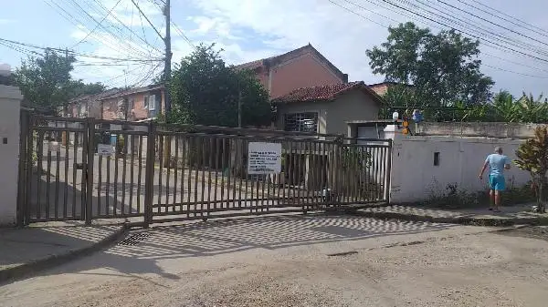 Imóvel em leilão - AVENIDA CARMELA DUTRA, N. 348, CASA 73, SANTA LUZIA, SAO GONCALO, RJ