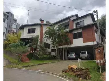 Casa em leilão em Arujá