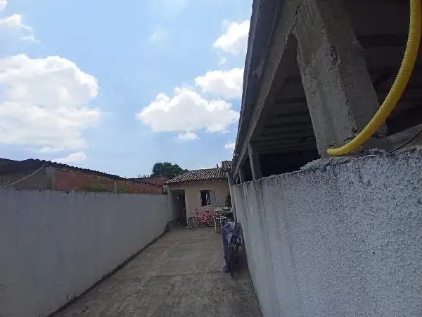 Casa em leilão em Belford Roxo