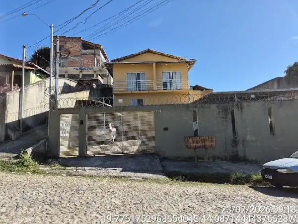Leilão Extrajudicial de Casa em Ribeirão das Neves - Aristides Santos Trindade, N. 114, Cs 03 Lt 10 Qd 22, Savassi, Ribeirao das Neves, Mg