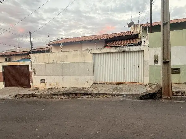 Casa em leilão em Barreiras