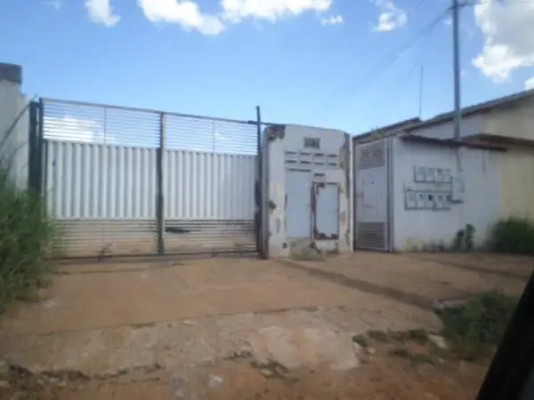 Imóvel em leilão - RUA 370, N. 1, CS 01 QD 569 LT 18, PARQUE ESTRELA DALVA X, LUZIANIA, GO