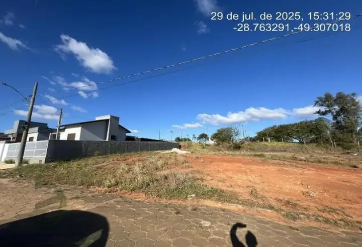 Terreno em leilão em Içara