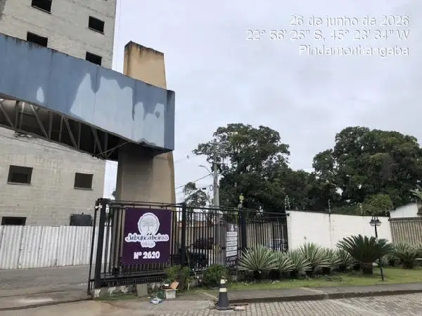 Apartamento em leilão em Pindamonhangaba