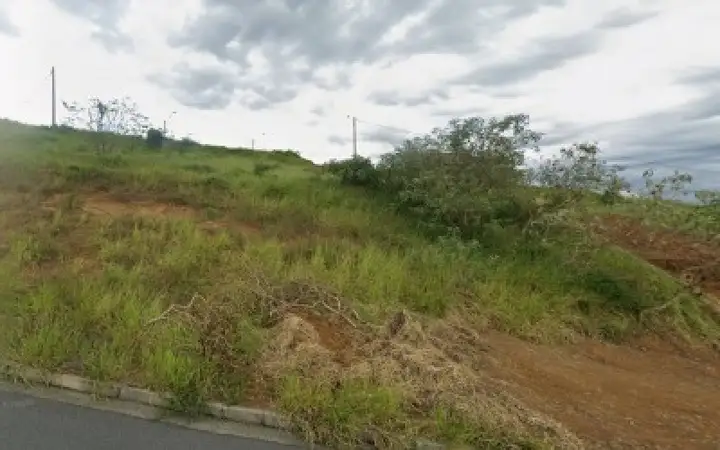 Terreno em leilão em Cruzeiro
