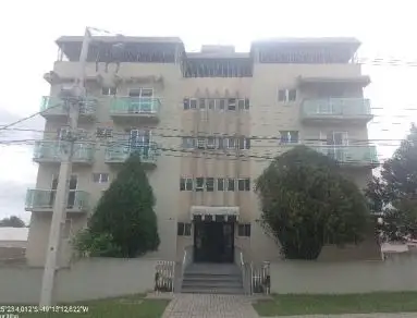 Apartamento em leilão em CURITIBA